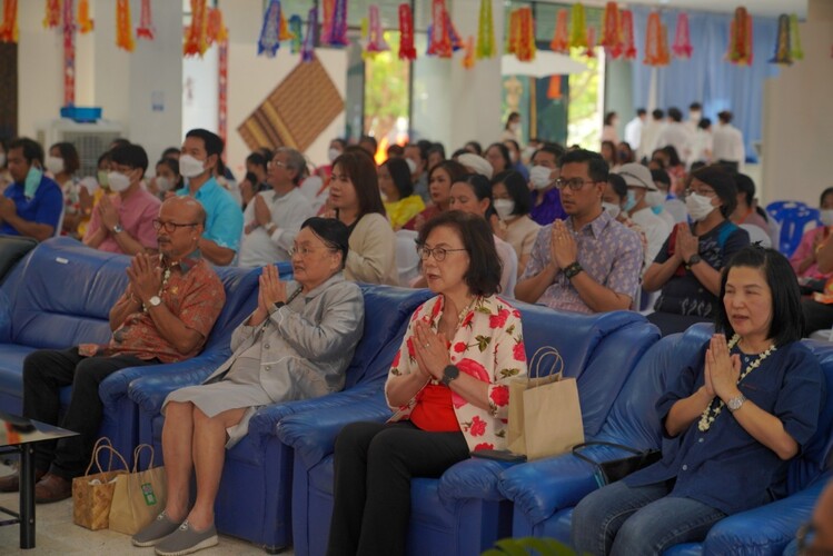 คณะวิศวกรรมศาสตร์ เข้าร่วมสืบสานประเพณีสงกรานต์ มหาวิทยาลัยนเรศวร